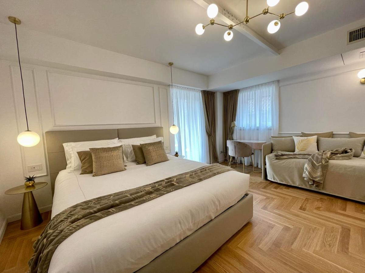 Bellagio Luxury Suites Apartments ภายนอก รูปภาพ