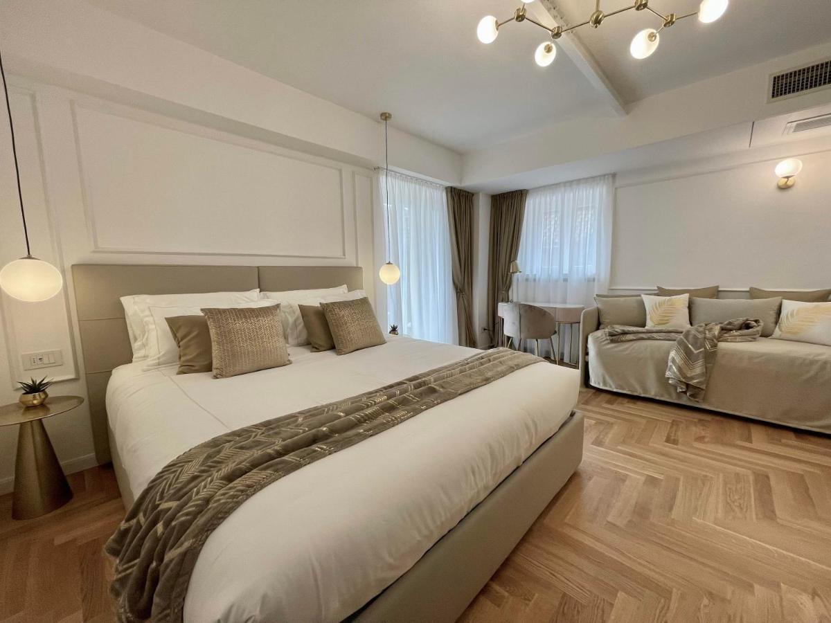 Bellagio Luxury Suites Apartments ภายนอก รูปภาพ