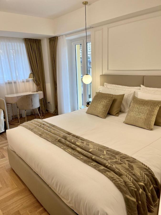 Bellagio Luxury Suites Apartments ภายนอก รูปภาพ