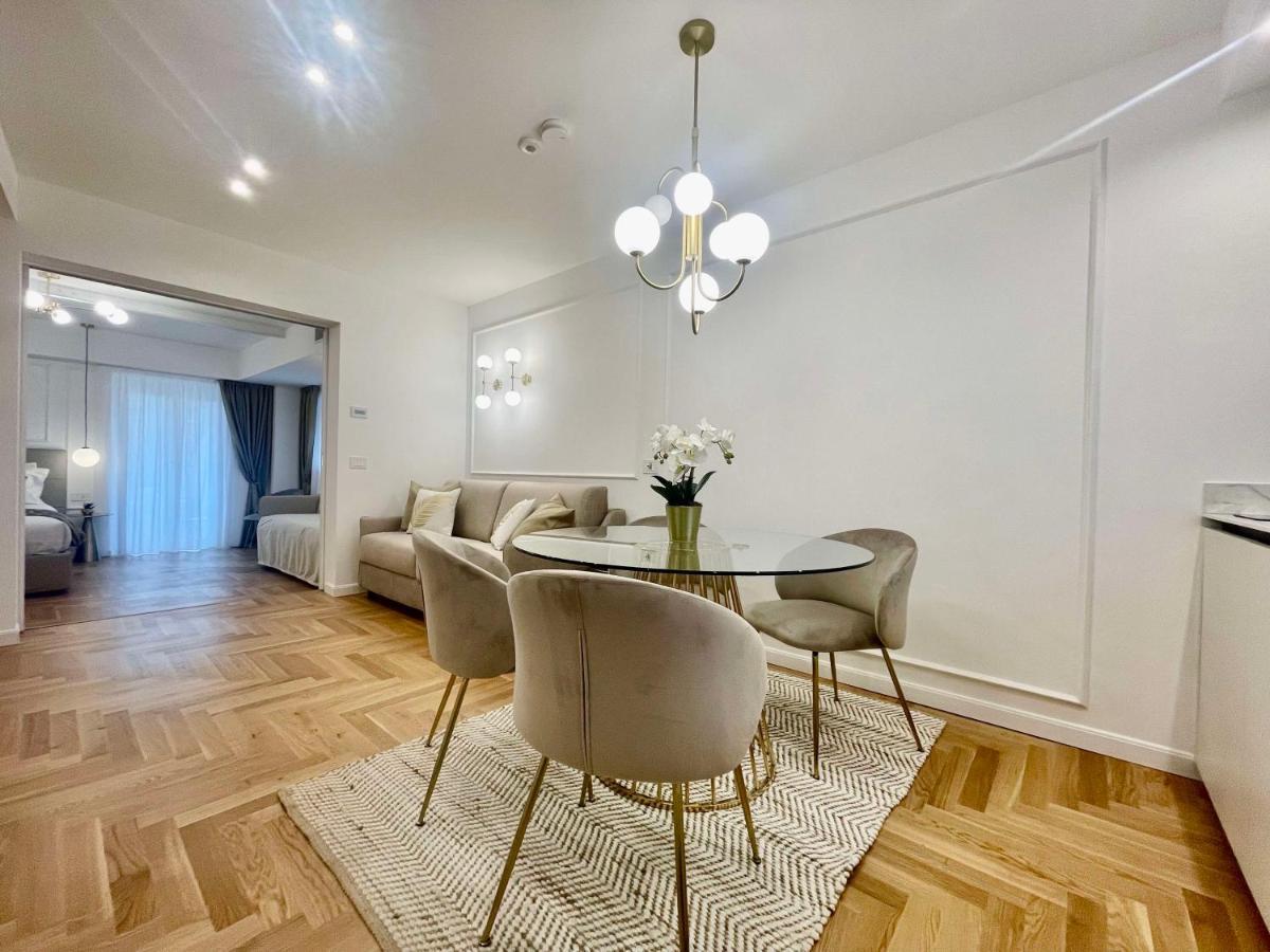 Bellagio Luxury Suites Apartments ภายนอก รูปภาพ